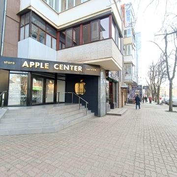 Продам Сталинку на проспекте Карла Маркса в историческом центре города
