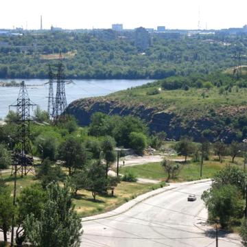 Видова 4х кімнатна квартира, поруч з о. Хортиця.