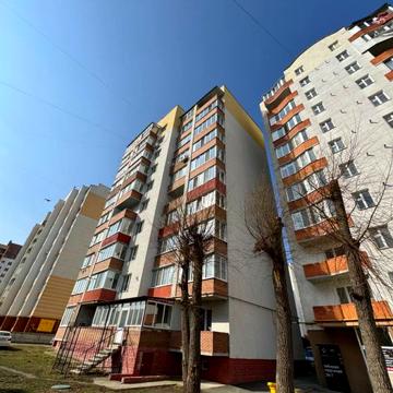 1к на Виставці зданий будинок
