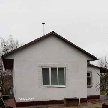 Продам фасадний дачний будинок. Зручне розташування. 19 км від Києва