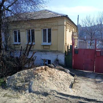 Продам 2 к квартиру в центре Днепра