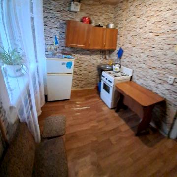 Продается  1 комнатная квартира в центре Чугуева!