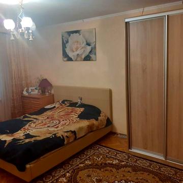 Продам 3х кімнатну квартиру (вул.Хабаровська) ЖК Кущівка