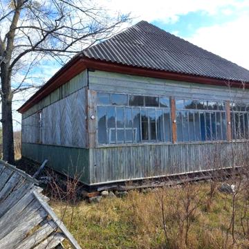 Деревяна дача в селі Кримок.Будинок в селі Кримок. Дача біля Київа