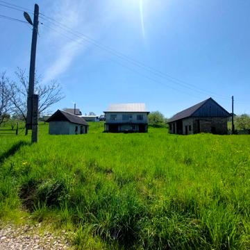 Будинок, хата (незавершене буд.) з земельною ділянкою в Печеніжині