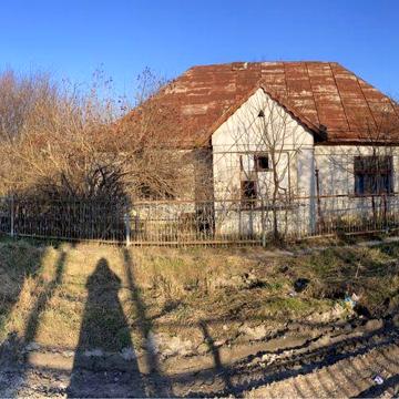 Продається будинок (Копиченці, вул. Шашкевича). Можливий торг.
