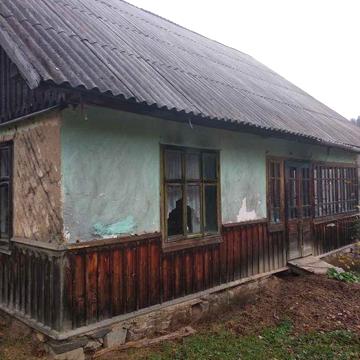 Будинок у Карпатах