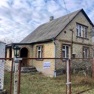 Будинок  СТ «Інтеграл» в селі Миколаївка