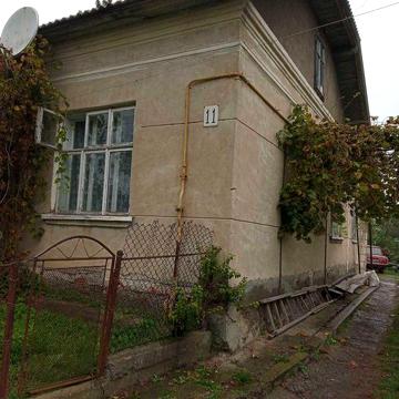 Половина будинку в м. Галич