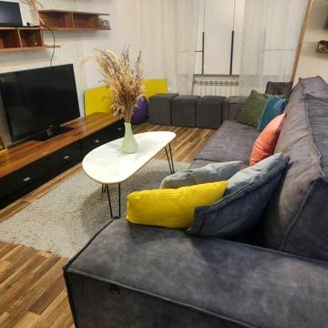 Продам 2к квартиру з ремонтом