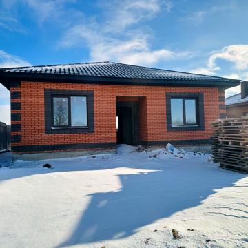 Продаж будинку 95 кв. м, 3 кімнати, на вул.Б. Хмельницького Яkyшинці