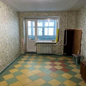 Продаеться  1 к/ к  пр. Корабелів 12 б