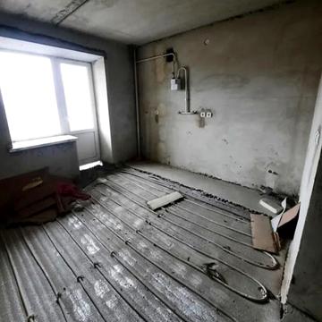 Продаж 4к квартири 115 кв. м на вул. Євгена Коновальця