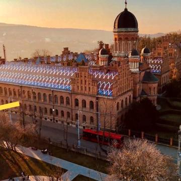 Продаж 4к квартири 195 кв. м на вул. Коцюбинського Михайла 7