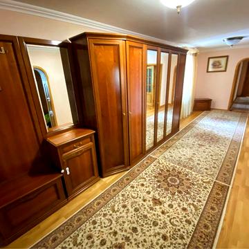 Продається квартира