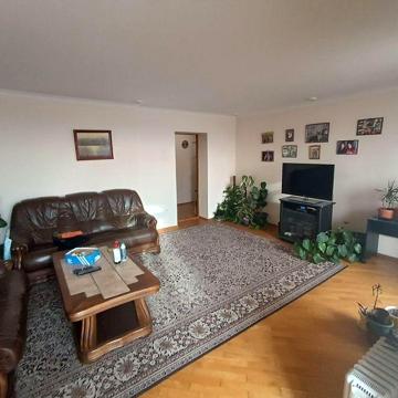 Продам 4к квартиру Комунарівський р-н.