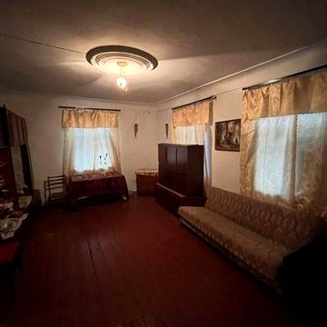 Продається добротний будинок