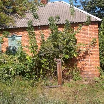 Свой дом у озера /54м2//25соток/от Мерефы, р-на больницы, 5км .