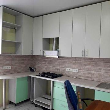 Продается 1 комнатная квартира в селе Требухов, Броварского района