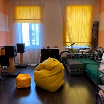 Продаж затишної 1 кімнатної квартири в центрі міста
