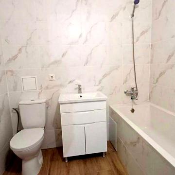 Продаж 1к квартири в районі Виставка!