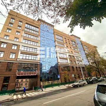 Продам 3 кімн. квартиру вул. Динамівська, 1, ЖК Будинок на Сумській