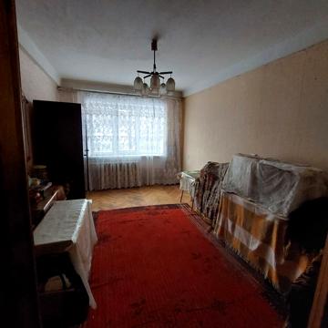 Продам 2хккв по вул. Незалежності 11а!!
