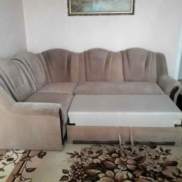 Продам 3-х комнатную квартиру + погреб во дворе  р-н Автовокзала