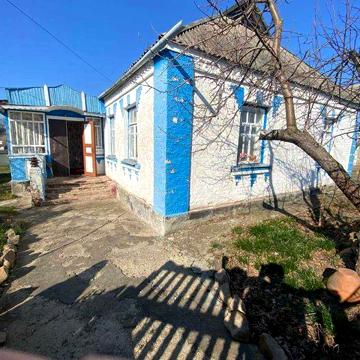 м. Тетіїв, Київська область. Продам будинок та земельну ділянку