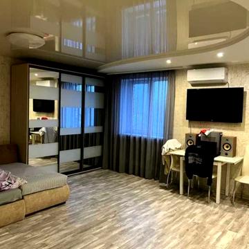 квартиру студию центр 41м+90тех.этаж прямой выход