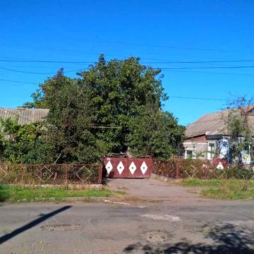Большой кирпичный газифицированный дом