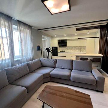 Продам квартиру ЖК Александровский 1