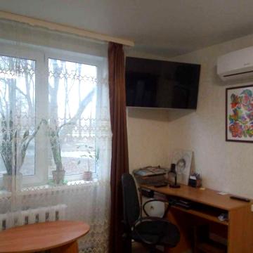 Продам 1-кімнатну квартиру в Обухові!