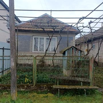 Продаж Будинку в ЗРУЧНОМУ місці