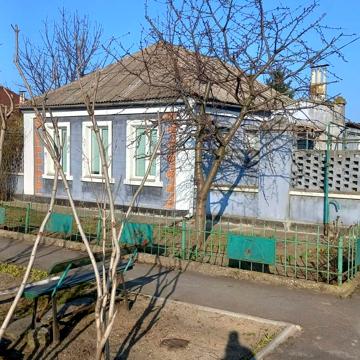 Безіменна вул., 70