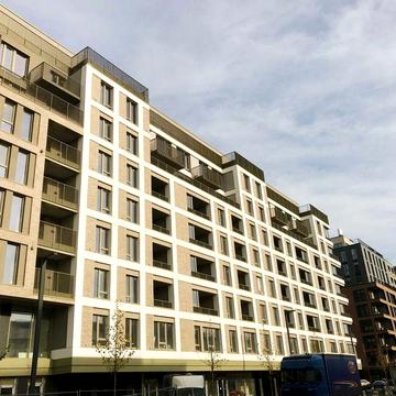 Однокімнатна квартира 39.4м2 ЖК Rybalsky Рибальський. Тераса. Власник
