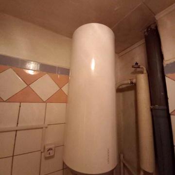 Продам 2 к. квартиру ул. 23 Августа, Павлово Поле, к/т Довженко