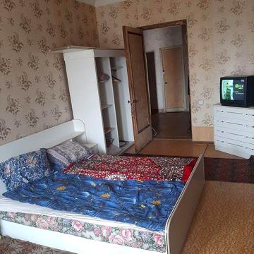 3 комн Сталинка в центре  ЮГОКа для большой семьи, командировочных