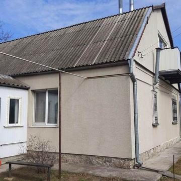 Продам будинок 80м2 у с.Жуки