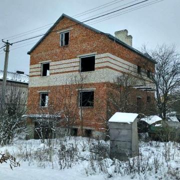 Будинок недобудова (коробка), с. Гаї Шевченківські + 10 соток землі