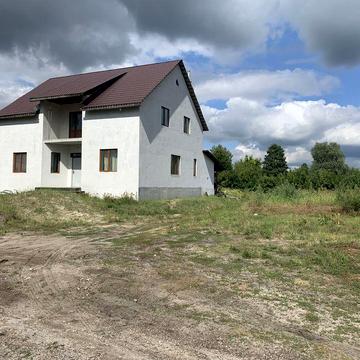 Продам дом 250 кв на 12 сот 5 ком в Гнедин Гнідин