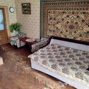 Продам 2х к. квартиру Центр, пр. Науки