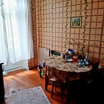 Стовби вул., 4