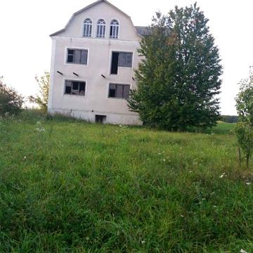 Будинок, гараж, сад