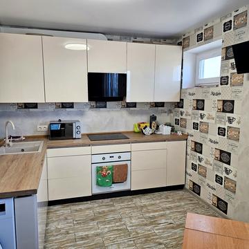 Миколи Міхновського вул. (Щербини), 2