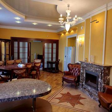 Продаж квартири вул.Івана Франка
