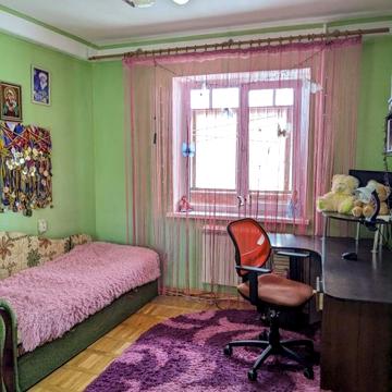 Продажа комфортной 2х ком. квартиры. Ул. Мукачевская 8. Куреневка.