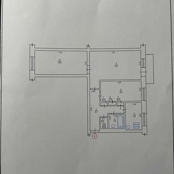Продам 3 кімнатну квартиру в центрі міста  Гадяч