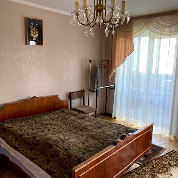 Сдам двухкомнатную квартиру в центре Здам двокімнатну квартиру