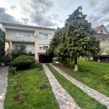 Продається будинок в районі Росвигово